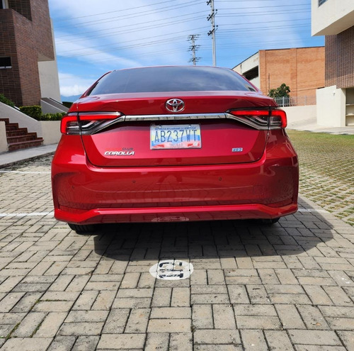 Imagen 5 de 9 de Toyota Corolla