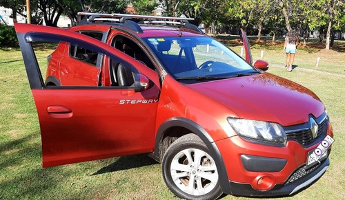 Renault Sandero Stepway 2016 1.6 Privilege 105cv