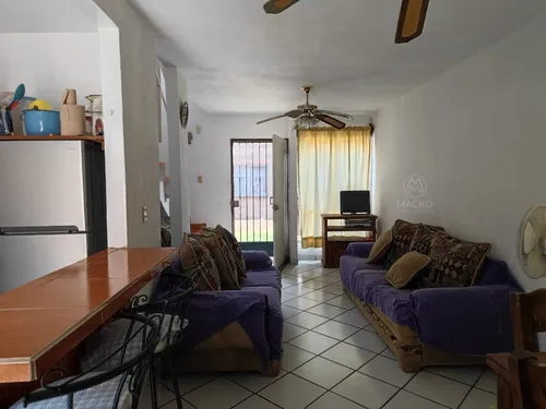 Casa En Venta En Colonia Santa Ines