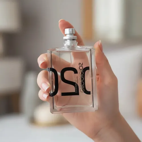 香水(ユニセックス) Escentric Molecules Molecule 02 100ml Molecule 02 Escentric Molecules - Perfume Unissex 100ml | MercadoLivre