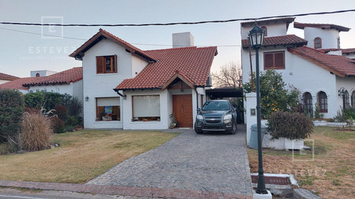 Apto Credito - Casa En Venta Barrio Cerrado Aranjuez, Escobar