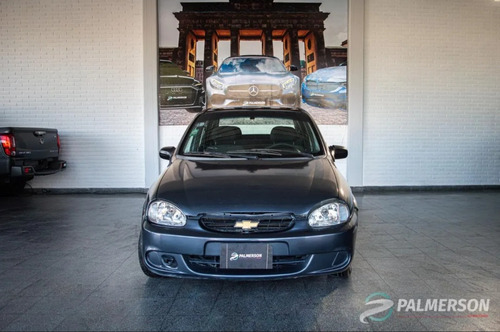 Imagen 10 de 12 de Chevrolet Corsa 2008 1.6 Classic Super Pkele