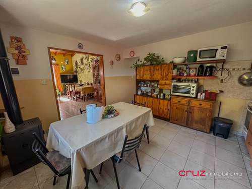 Casa De Campo De 150m2 En Carpintería, San Luis