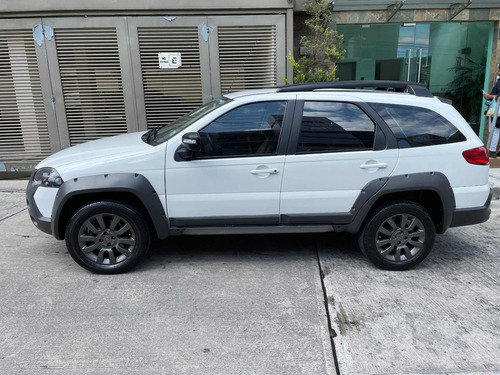 Imagen 2 de 15 de Fiat Palio Adventure 2019 1.6 Dualogic At