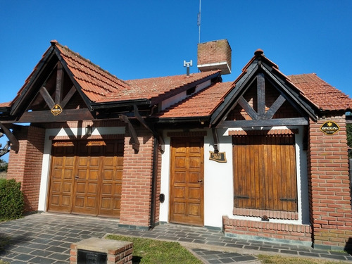 Imagen 1 de 10 de Vendo Casa En Mar Del Plata.