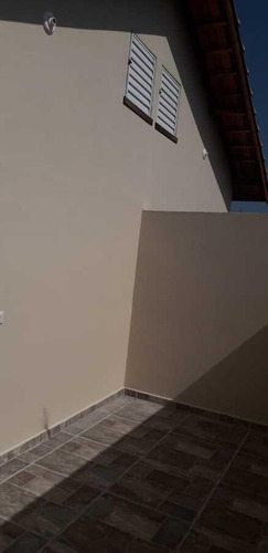Imagem 3 de 13 de Casas 2 Quartos Para Venda Em Itanhaém, Sion, 2 Dormitórios, 1 Suíte, 1 Banheiro, 2 Vagas - 152_2-573488
