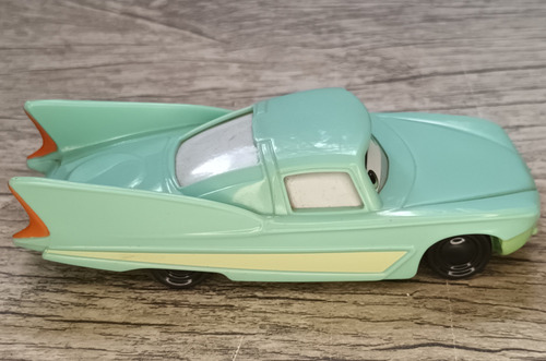 Brinquedo Mc Donalds Flo Carros Disney Pixar 2006 (Usado)
