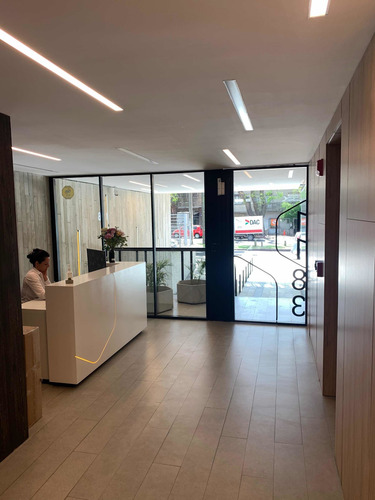 Alquiler De Modernas Oficinas A Estrenar En Plena Zona Wtc.