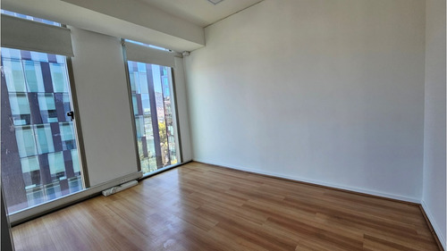 Oficina 110 M2 (10-16 Personas) 3 Privados Metro L. Leones