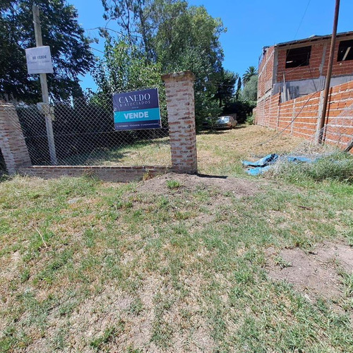 Lote En Venta De 300m2 Ubicado En Tristán Suárez