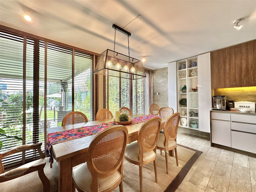 En Condominio: Los Bravos / Craighouse