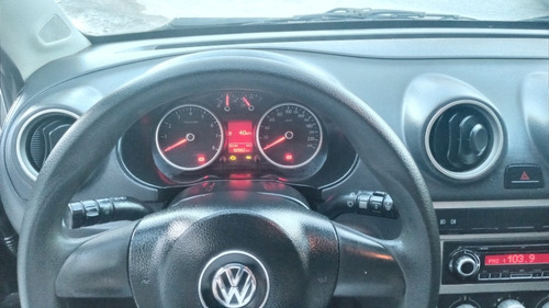 Volkswagen Voyage 1.6 Comfortline Plus 101cv 2012