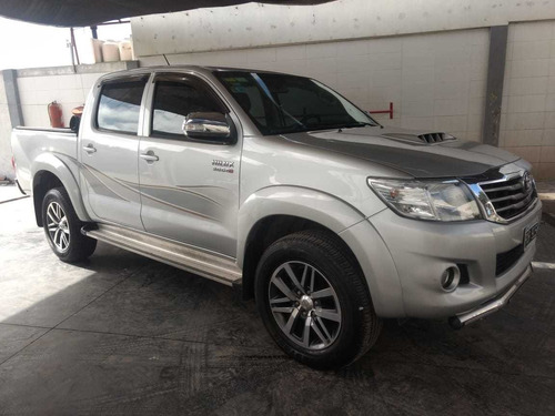 Toyota Hilux 3.0 Cd Srv Cuero 171cv 4x2 - E4 2015