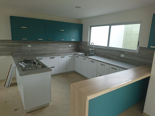 Imagen 3 de 11 de Casa Sola En Venta Jardines Del Country