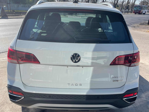 Imagen 5 de 13 de Volkswagen Taos 2022 1.4 250 Tsi Highline