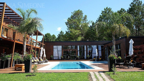 Hotel - Carmelo - Colonia - Uruguay - Venta