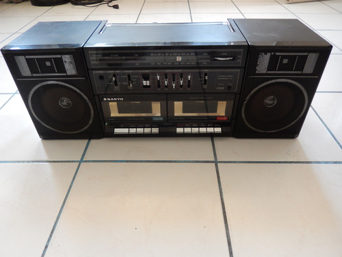 Sanyo C35 Boombox Radio Grabadora Doblle Cassettera Japones Negro (Usado)