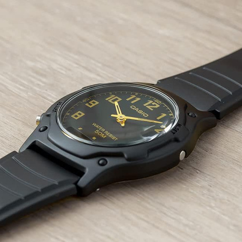 Reloj Casio Aw-49h-1bvdf En Resina Hombre Color De La Correa Negro Color Del Fondo Negro
