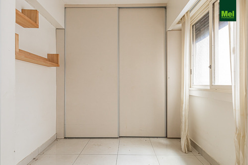 Excelente 3 Ambientes Con Dependencia Y Balcon Al Frente