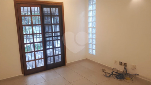 Imagem 11 de 30 de Casa Residencial Ou Comercial Reformada Com 6 Salas Amplas + 2 Vagas !!! - Reo120126