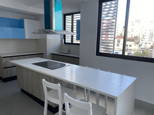 Apartamento Nuevo De 1 Habitación En Evaristo Morales