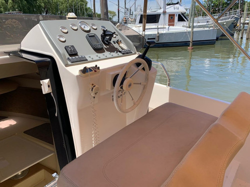 Lancha Cuddy Mara 24 (quattro Marine) Volvo V8 270 Nafta