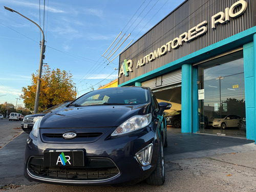 Ford Fiesta Kinetic 1.6 Titanium 120cv