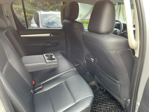 Toyota Hilux 2.8 Full