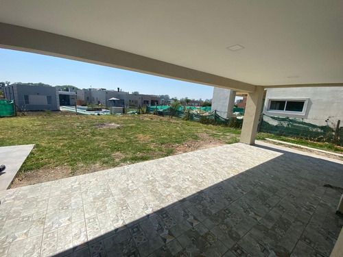 Imagen 25 de 30 de Susana Aravena Propiedades-excelente Casa En Santa Elena