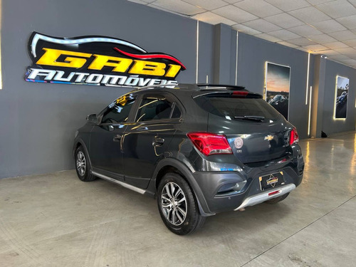 Chevrolet Onix 1.4 MPFI ACTIV 8V FLEX 4P AUTOMÁTICO