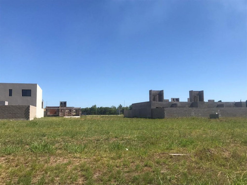 Lote En Capitán Bermúdez - Terranova - Manzana J - Lote 17