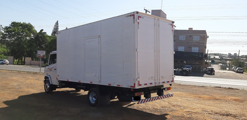 Mercedes Benz Mb 710 Plus Com Bau