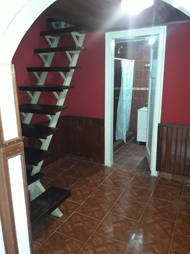 Alquila Casa 2 Dormitorios Con Garage