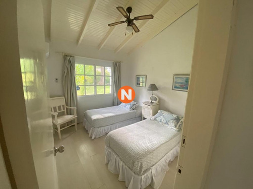 Hermosa Casa En Las Mejores Zona De Punta Del Este- Ref: 217926