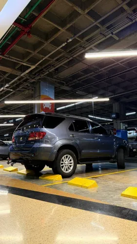 Toyota Fortuner 4.0 Sr5