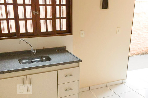 Casa Para Aluguel - Vila Carrão, 1 Quarto, 30 - 893164141