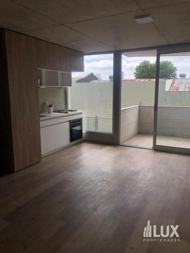 Imagen 1 de 30 de Departamento De 1 Dormitorio En Venta A Estrenar, Falucho 200 - Refinerias