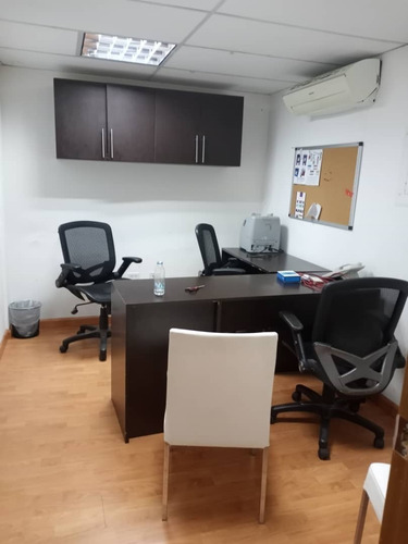 Imagen 4 de 13 de Alquiler De Oficinas En Los Dos Caminos Con Excelente Ubicacion Y Acabados De Calidad