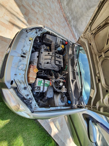 Fiat Siena 2010 - Com Kit Gás 5º Geração E Multimídia