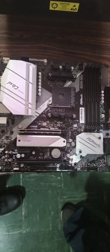 Tarjeta Madre Asrock B550m Pro4