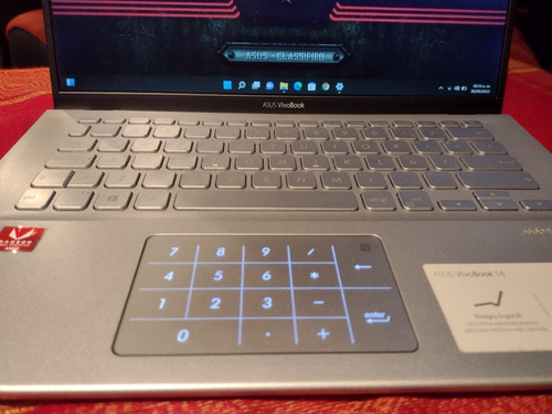 Asus Vivobook 14 Pantalla Nano Edge Ryzen5 Radeon 8+256 Dds (Usado)