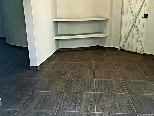 Imagen 4 de 5 de Bodega Comercial En Renta Miraval