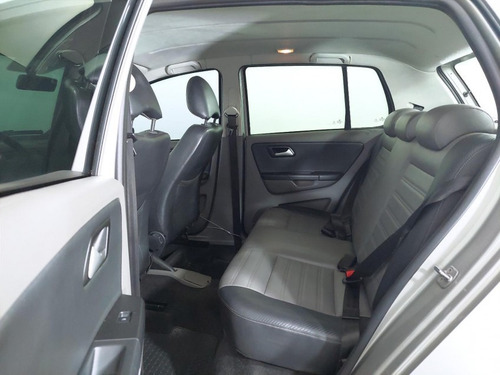 Imagem 11 de 15 de 150358 - Volkswagen Fox 2015 Com Garantia
