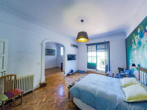Casa En Venta - 5 Dormitorios 4 Baños - Cochera - 600mts2 - Caballito