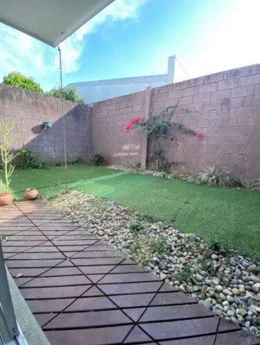 Imagen 2 de 17 de Amplia Residencia 3 Hab En Heredia