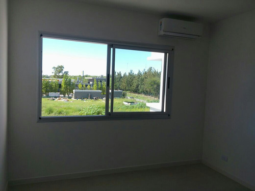 Imagen 11 de 15 de Departamento En Sendero Nordelta