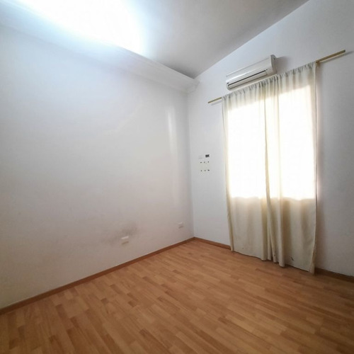 Imagen 23 de 30 de Casa En Venta Prados Del Este 6h/ 6b/ 6p
