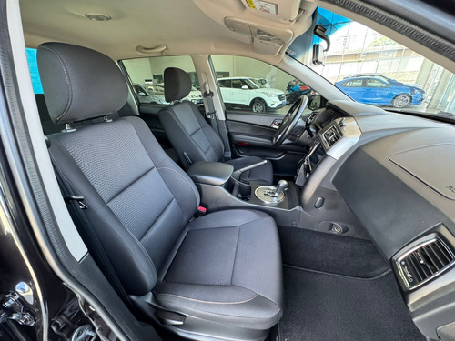 SsangYong Actyon 2.2 Dlx Cab. Dupla 4x4 Aut. 4p