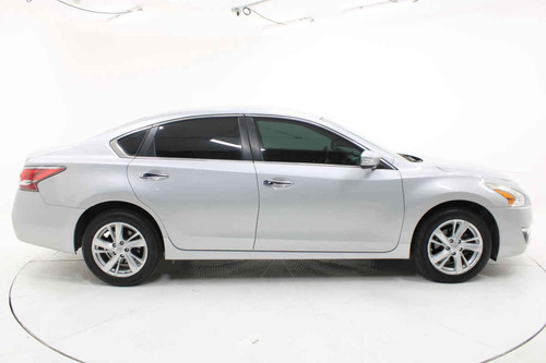 Imagen 10 de 15 de Nissan Altima 2016 4 Cilindros