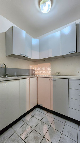 Local Comercial En Arriendo Planta Libre, Metro Plaza Maipú